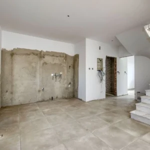 3 Bedroom House for Sale in Pervolia Larnacas