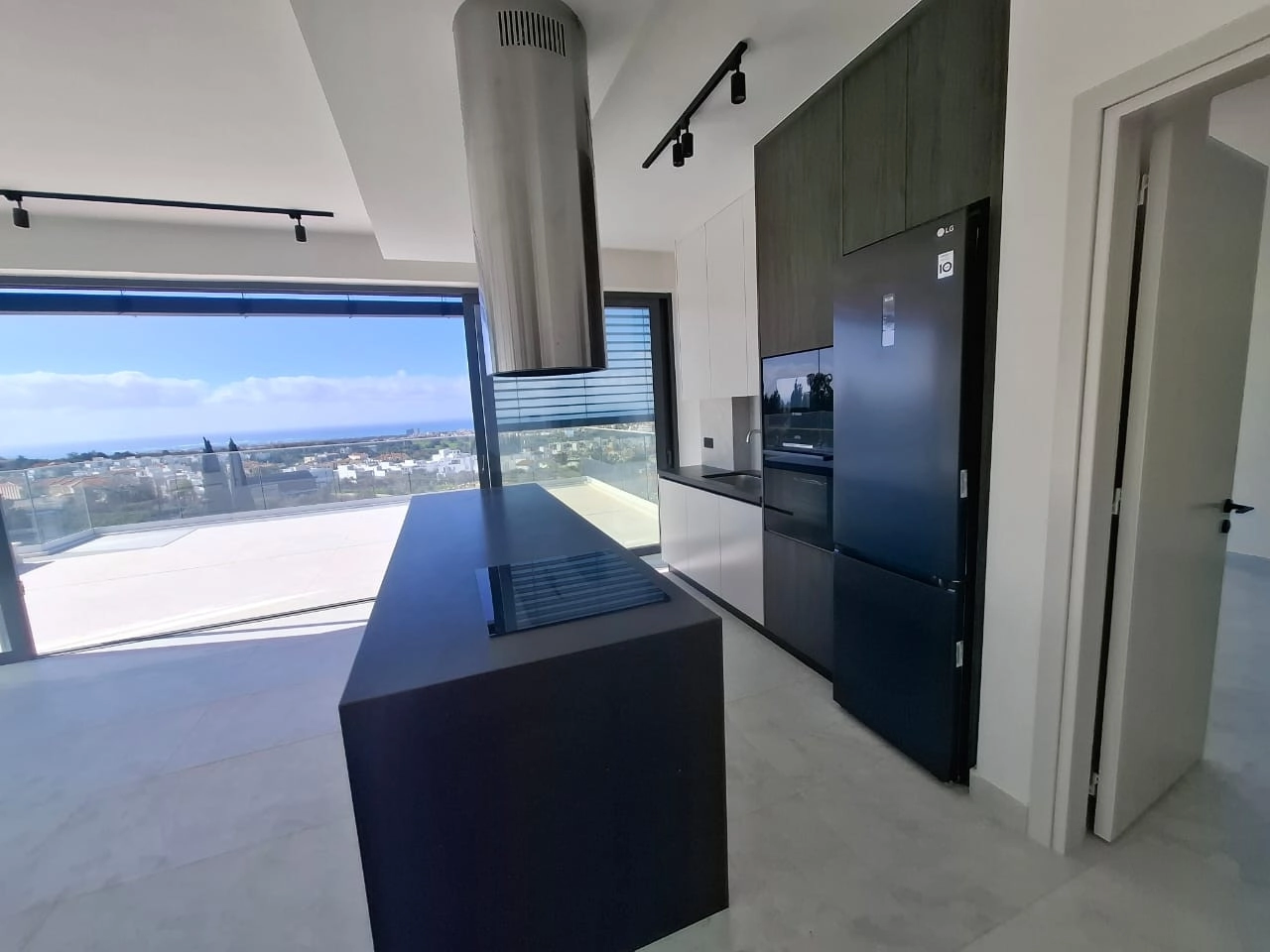 2 Bedroom Apartment for Sale in Konia, Paphos District