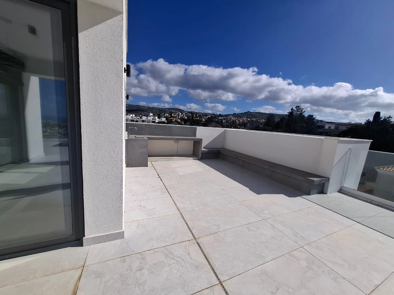 2 Bedroom Apartment for Sale in Konia, Paphos District