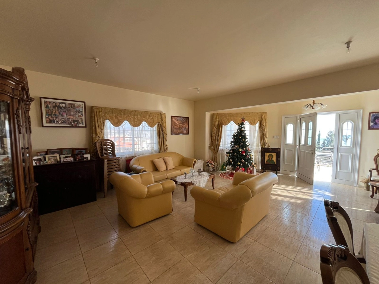 6+ Bedroom House for Sale in Pissouri, Limassol District