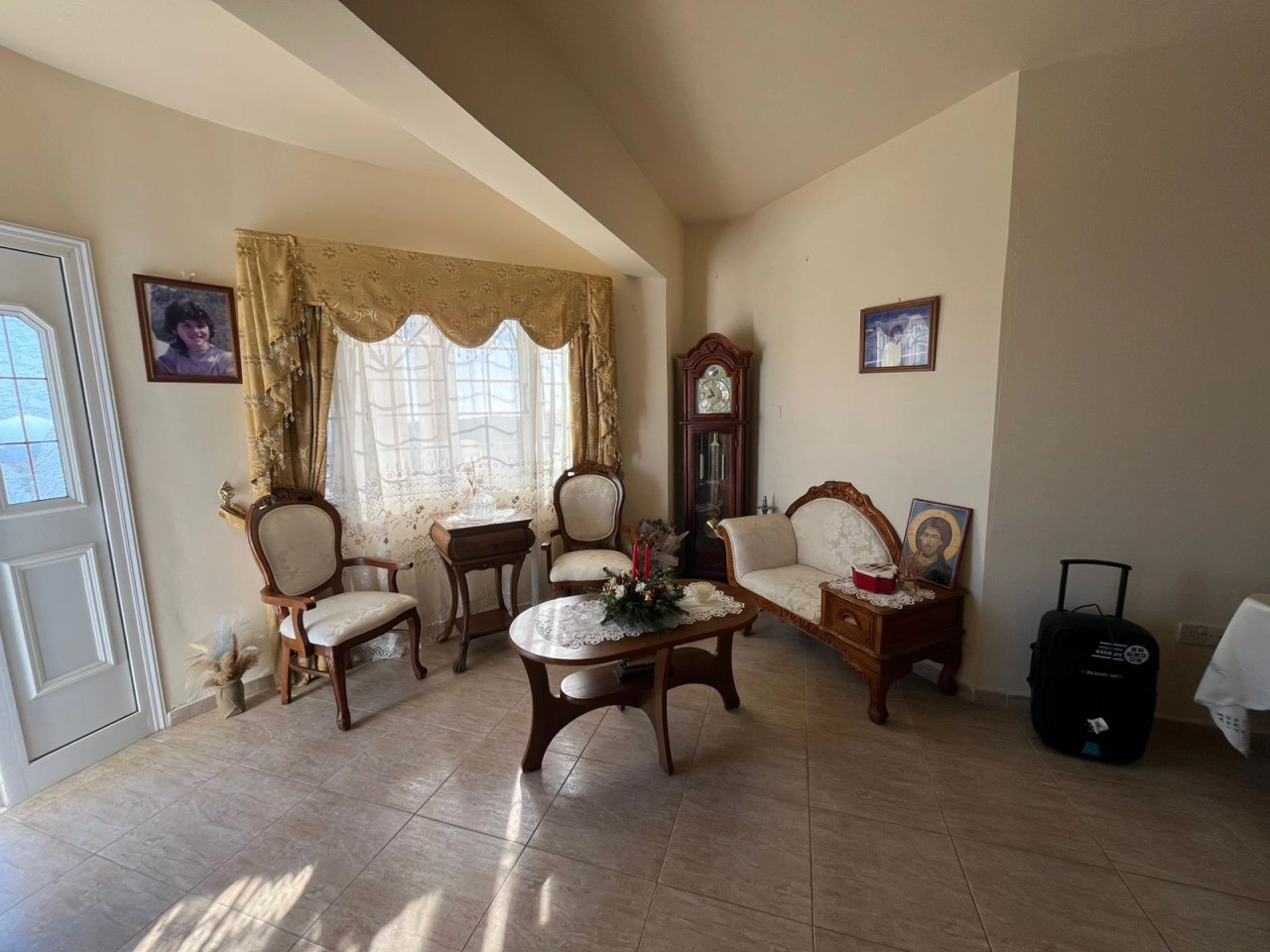 6+ Bedroom House for Sale in Pissouri, Limassol District