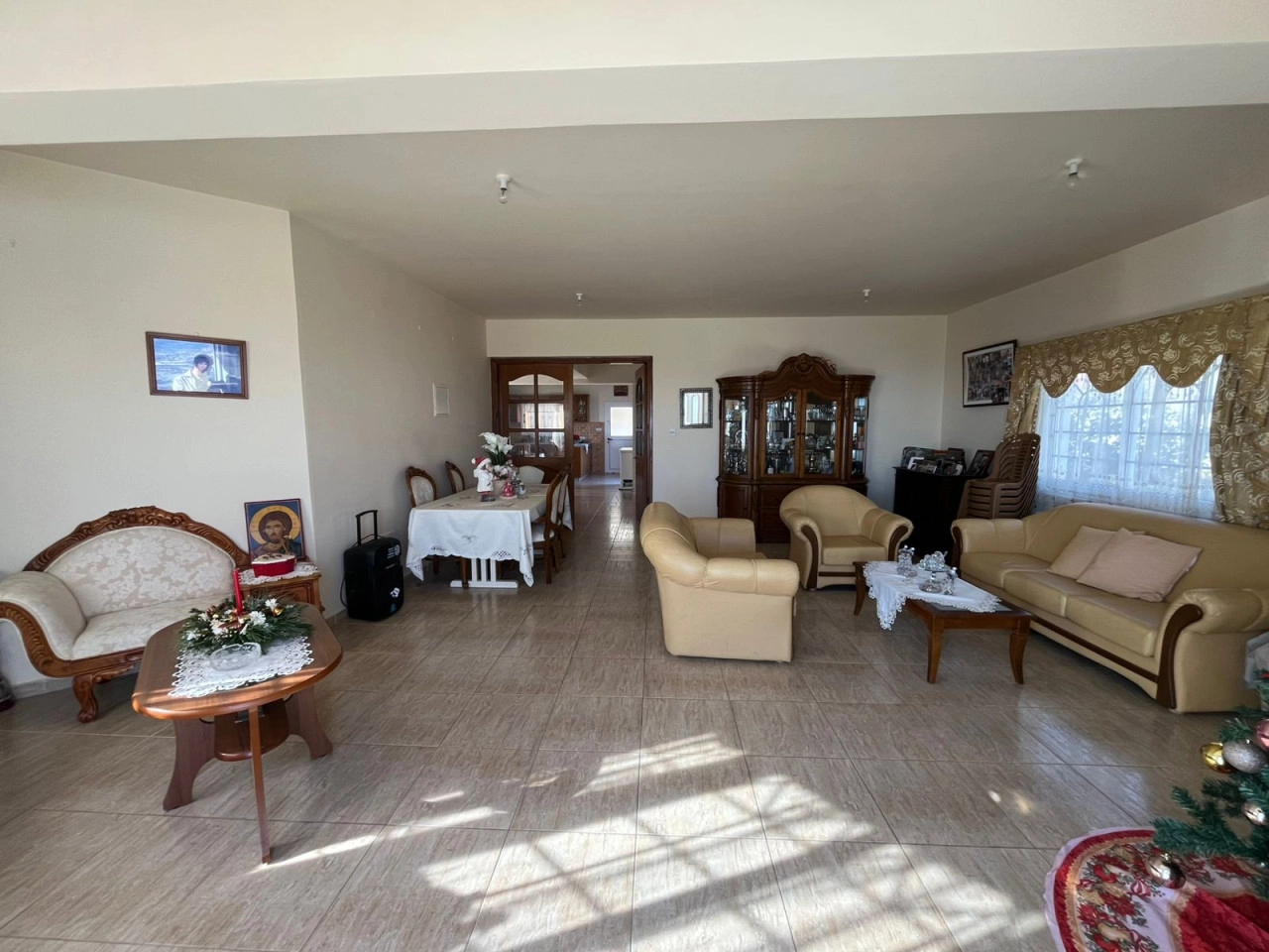 6+ Bedroom House for Sale in Pissouri, Limassol District