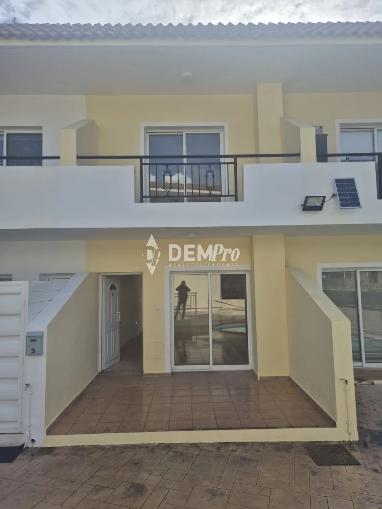Cheap Houses and Villas for Sale Paphos up to 300000 euro