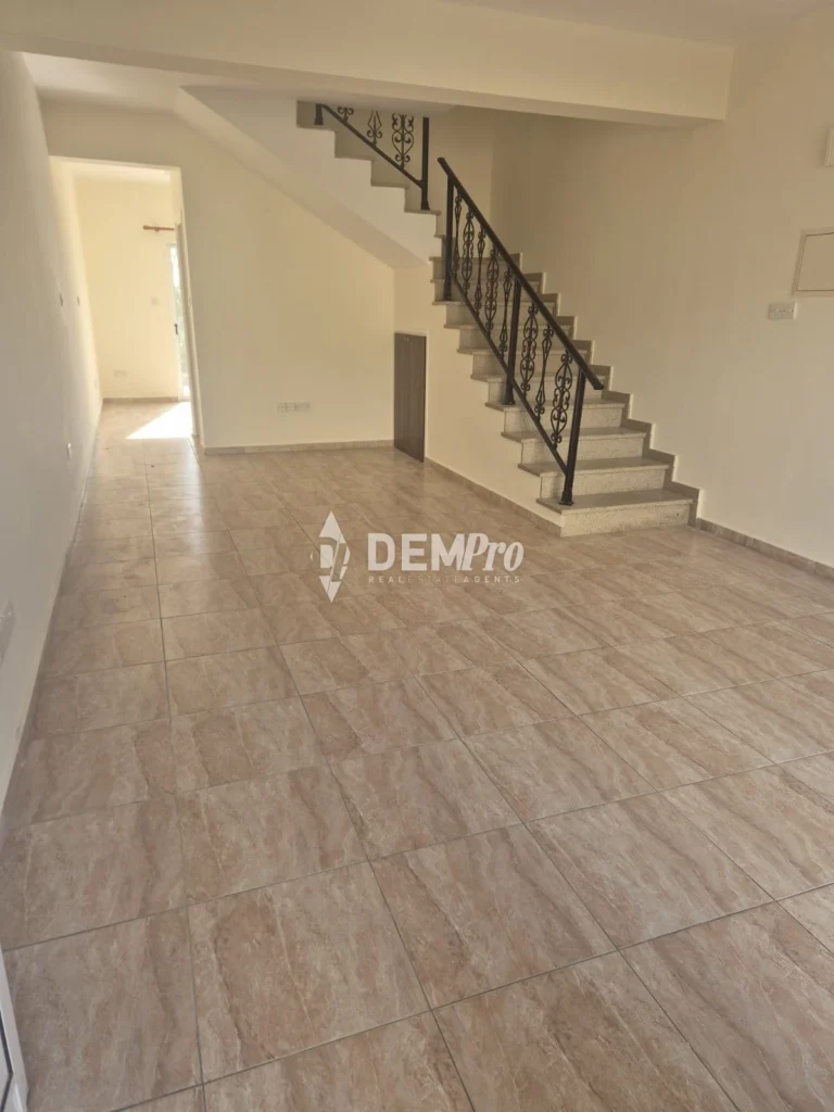 Cheap Houses and Villas for Sale Paphos up to 300000 euro