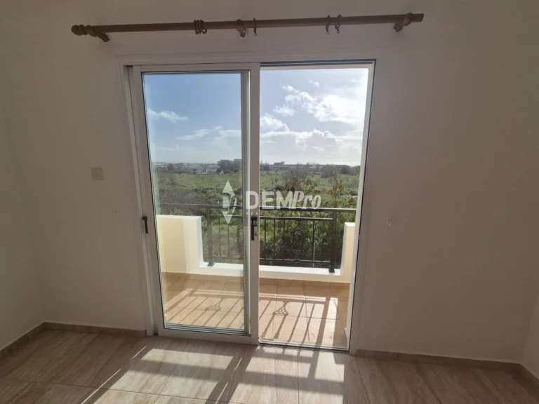 Cheap Houses and Villas for Sale Paphos up to 300000 euro