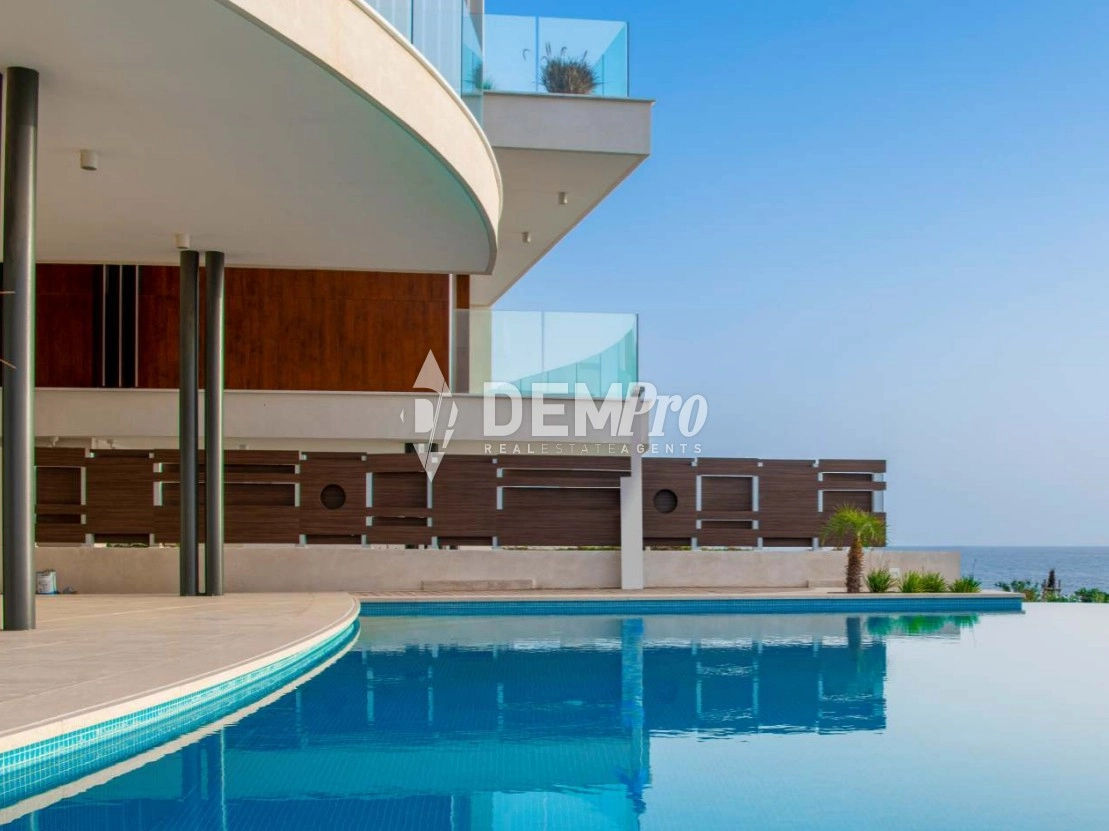 271m² House for Sale in Chlorakas, Paphos District