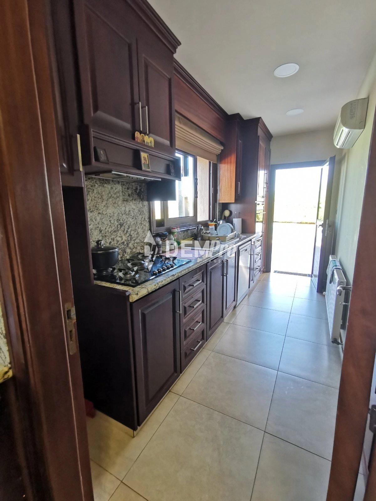 4 Bedroom House for Sale in Paphos – Emba