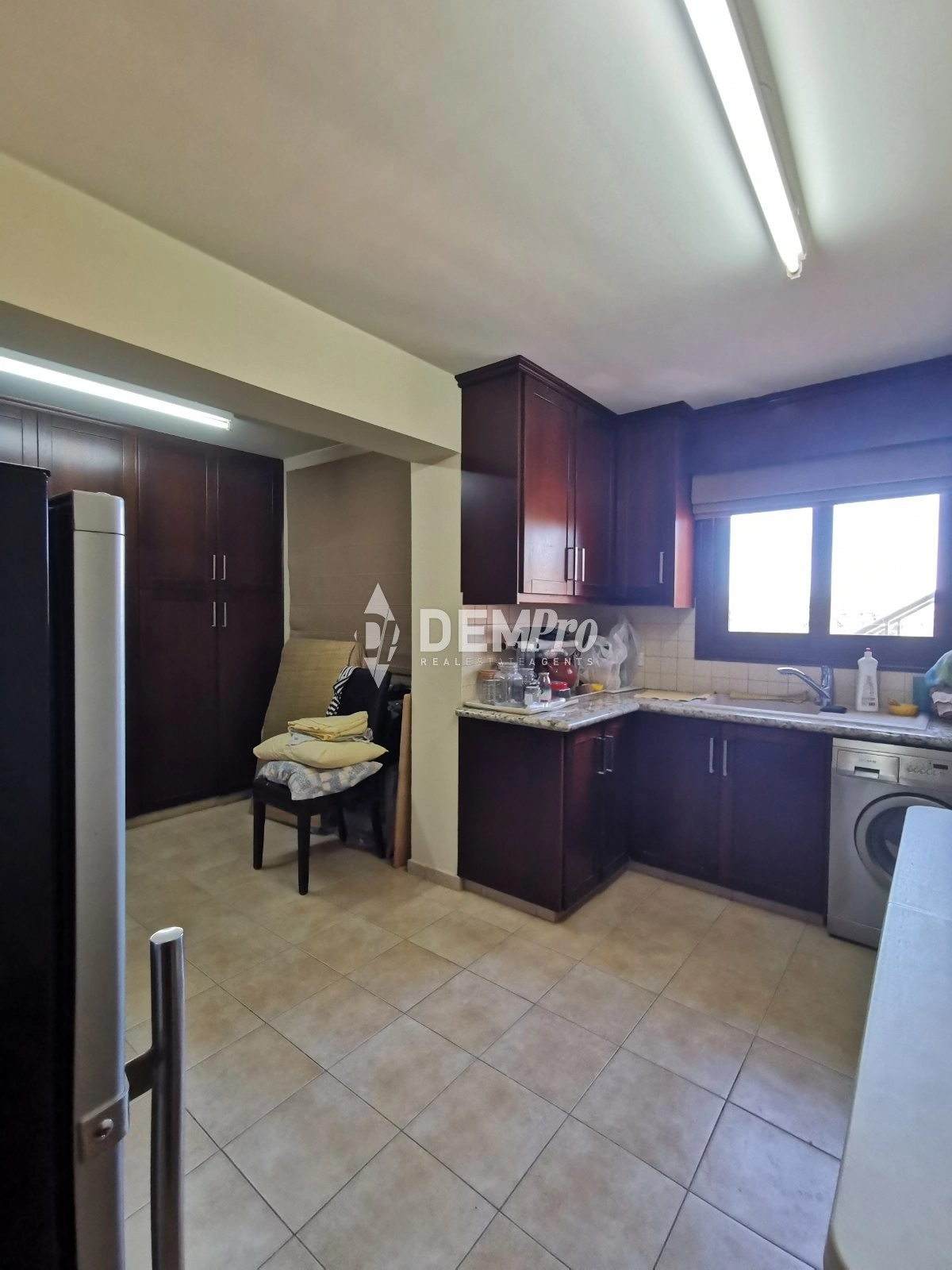 4 Bedroom House for Sale in Paphos – Emba