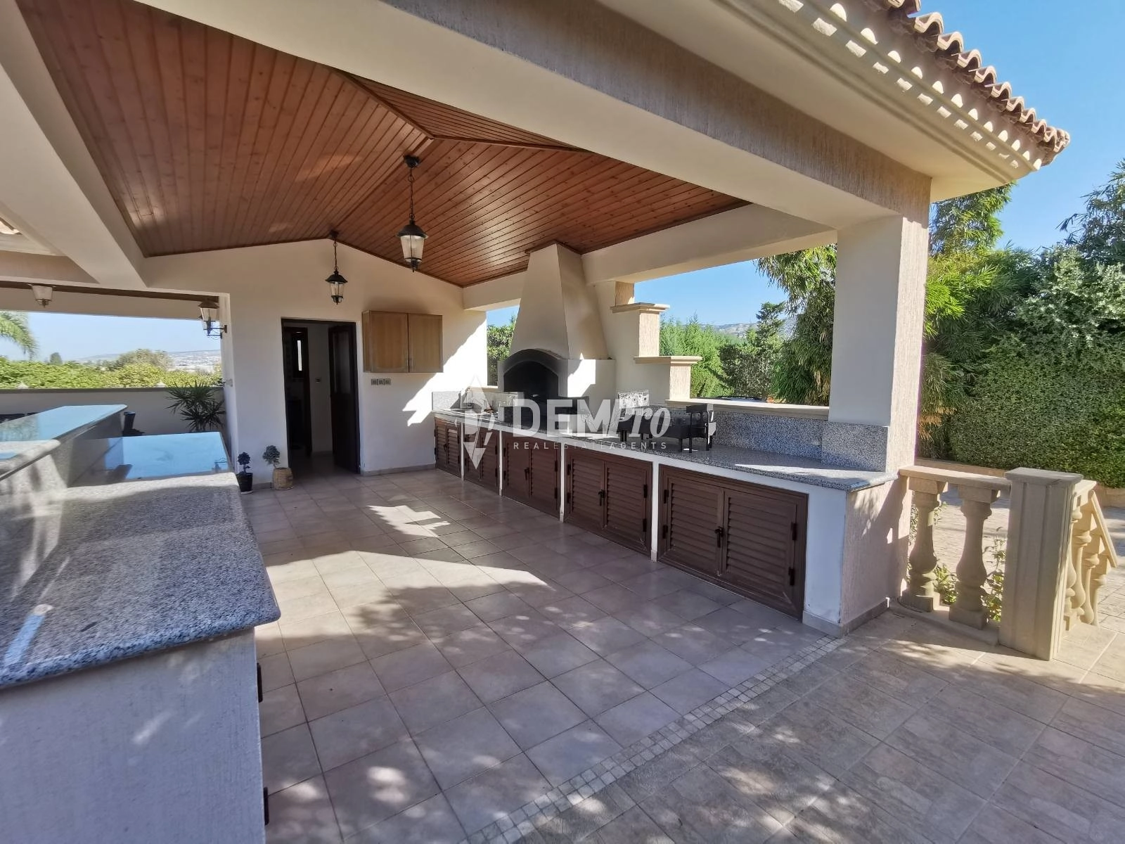 4 Bedroom House for Sale in Paphos – Emba