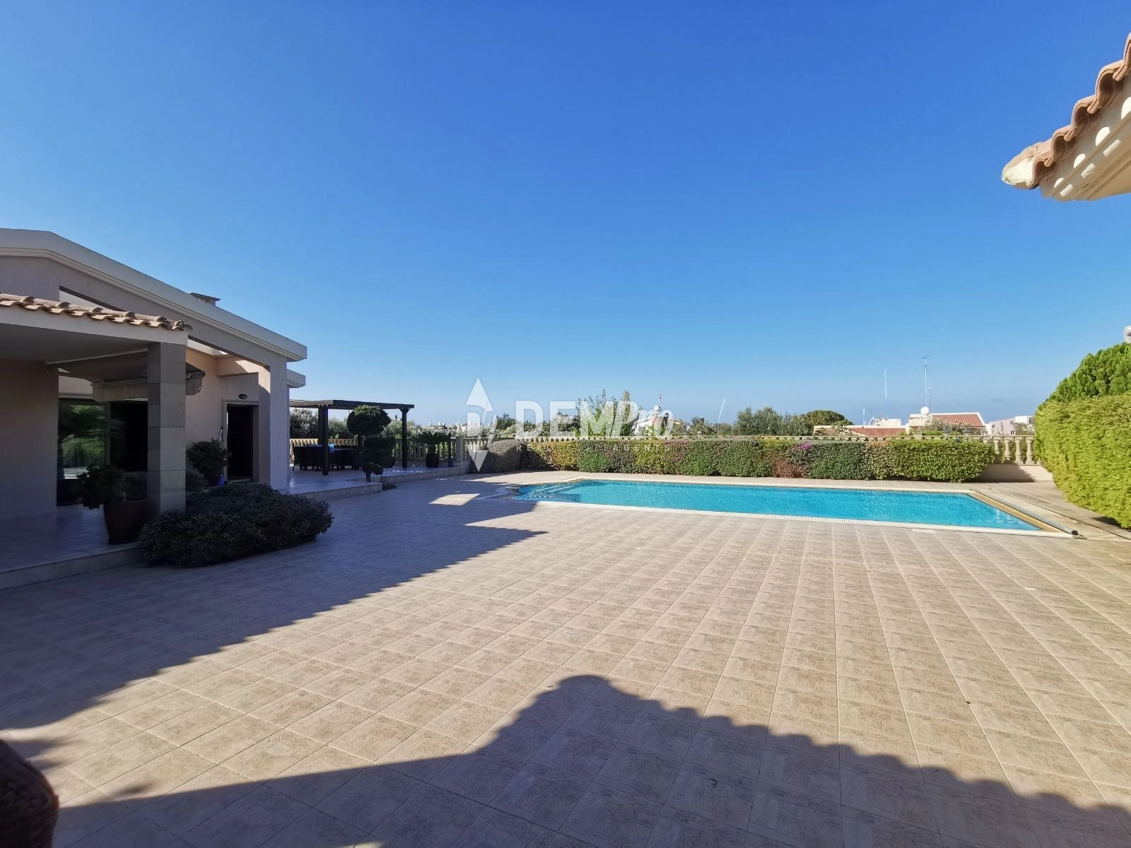 4 Bedroom House for Sale in Paphos – Emba