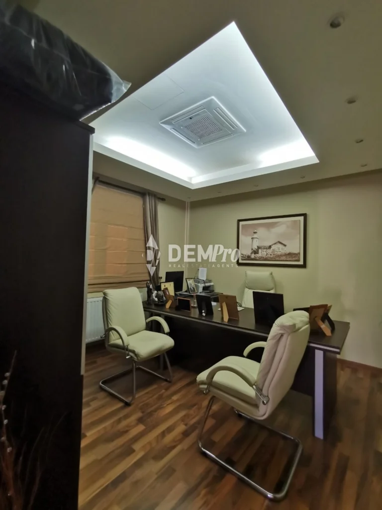 4 Bedroom House for Sale in Paphos – Emba