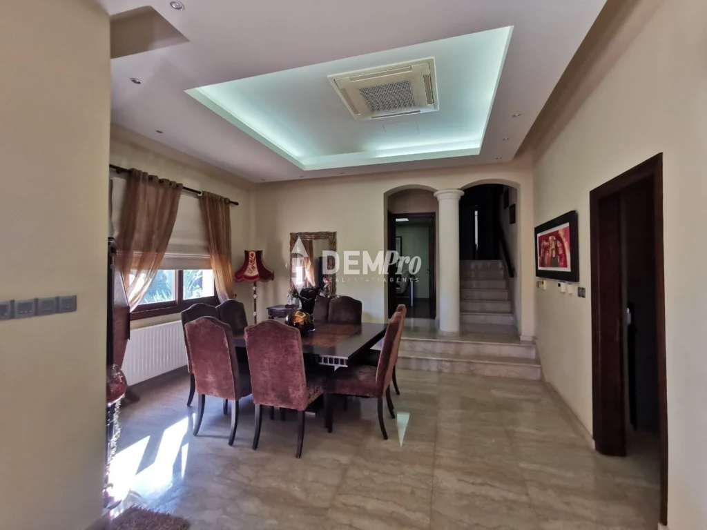 4 Bedroom House for Sale in Paphos – Emba