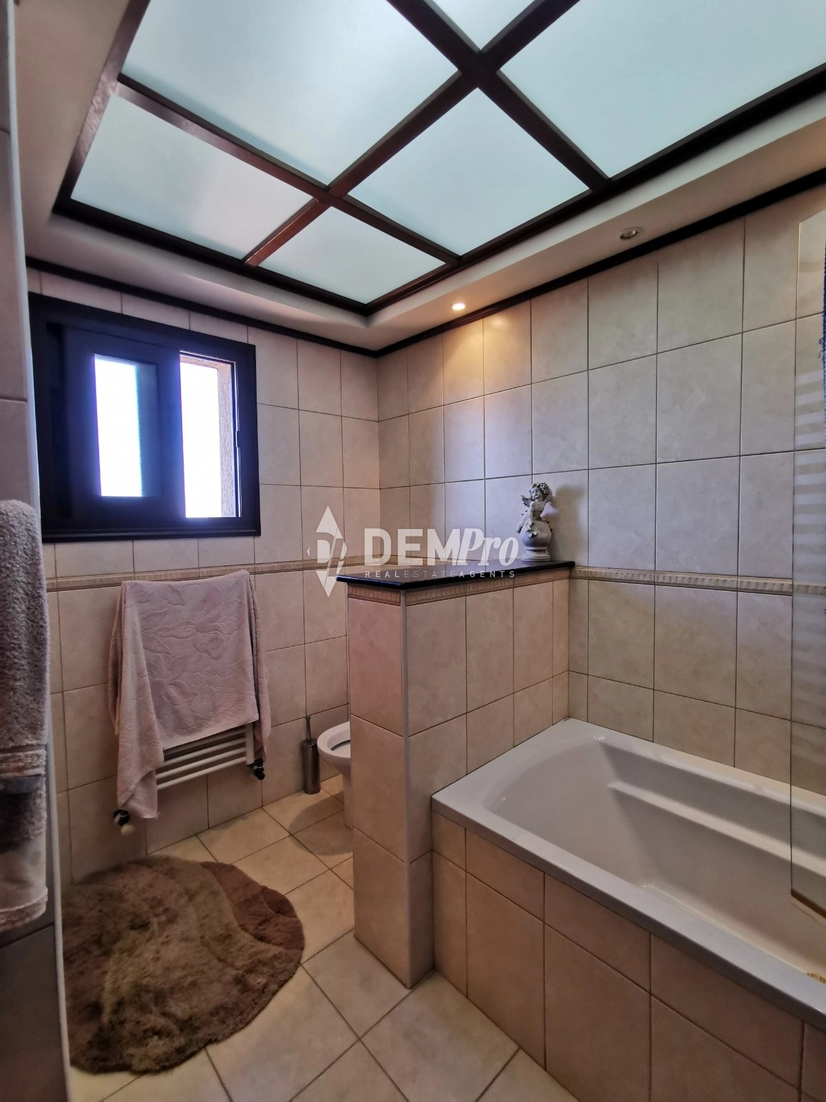 4 Bedroom House for Sale in Paphos – Emba