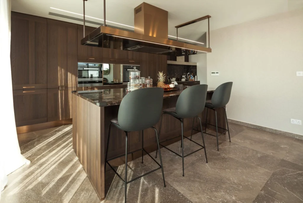 4 Bedroom Apartment for Sale in Limassol – Agios Nektarios