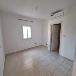 3 Bedroom Apartment for Sale in Paphos – Universal