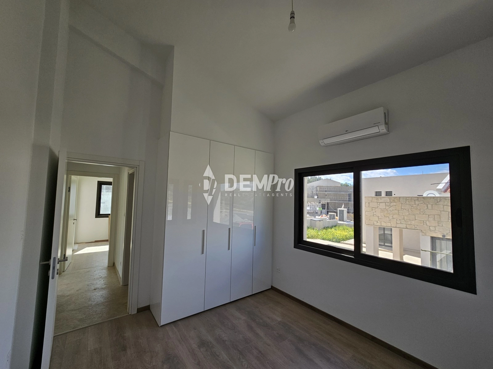 2 Bedroom House for Sale in Kouklia, Paphos District