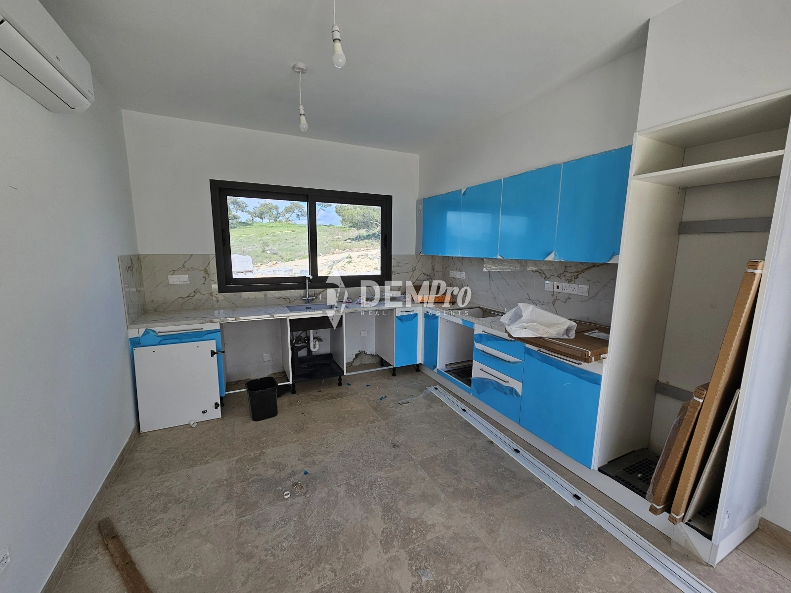 2 Bedroom House for Sale in Kouklia, Paphos District