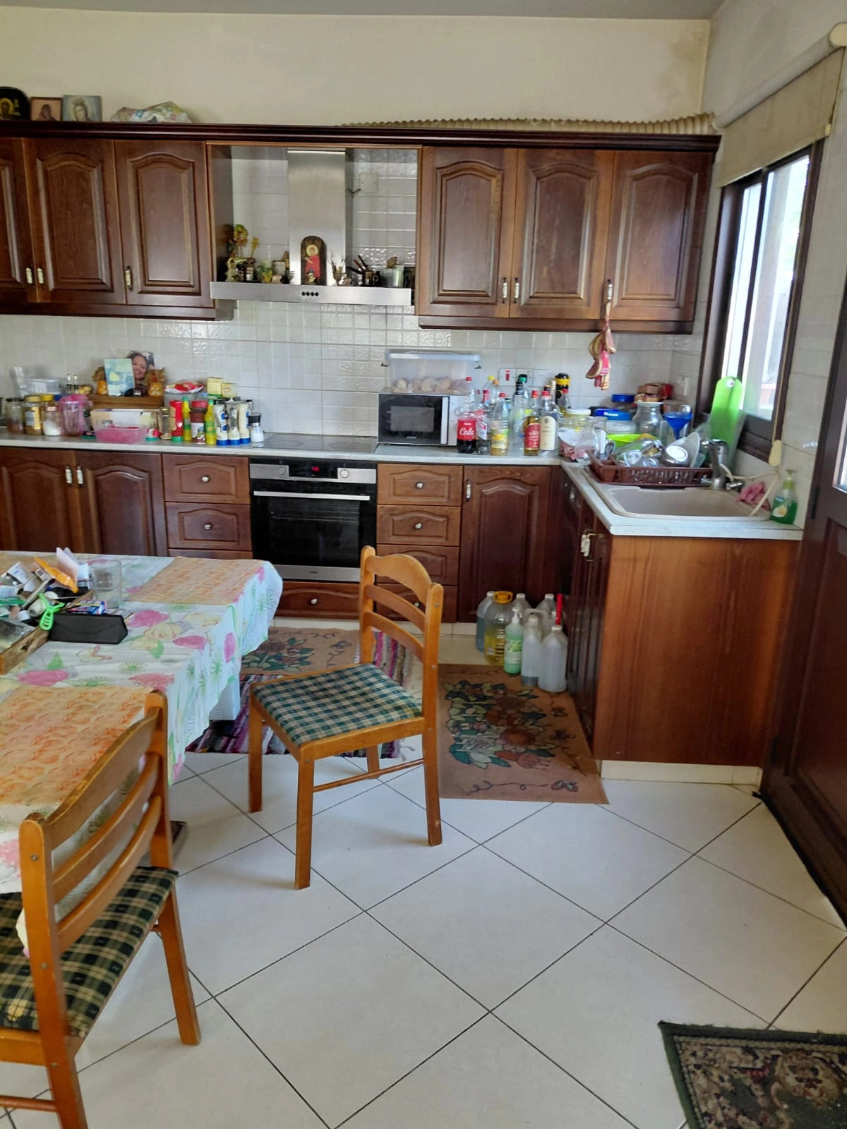 4 Bedroom House for Sale in Paphos – Anavargos