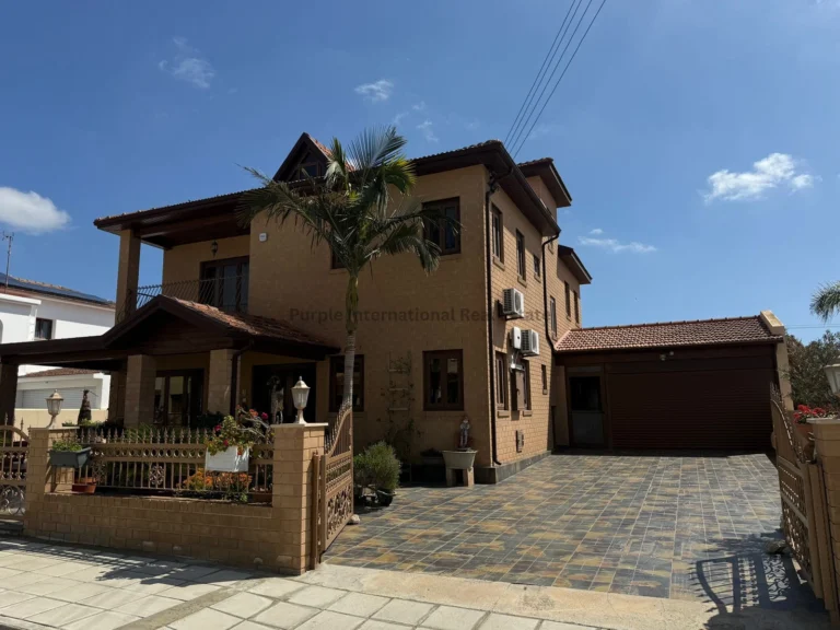 Cheap Houses and Villas for Sale Larnaca up to 600000 euro