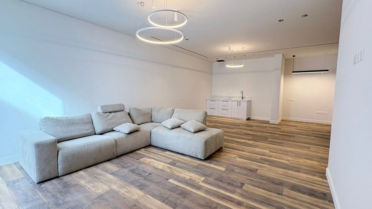6+ Bedroom House for Sale in Agios Tychonas, Limassol District