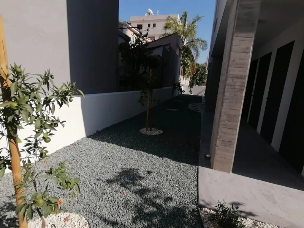 1025m² Building for Sale in Limassol – Zakaki