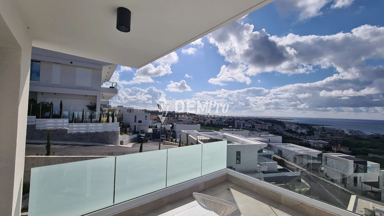 3 Bedroom House for Sale in Chlorakas, Paphos District