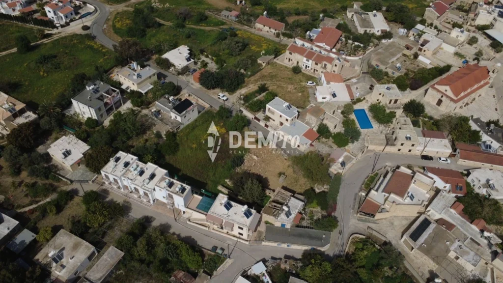 1,450m² Plot for Sale in Neo Chorio Pafou, Paphos District