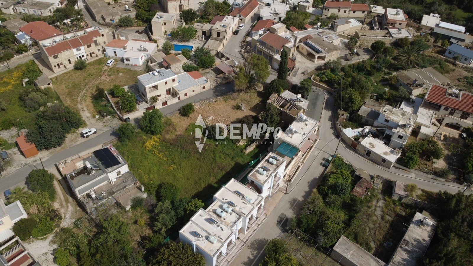 1,450m² Plot for Sale in Neo Chorio Pafou, Paphos District