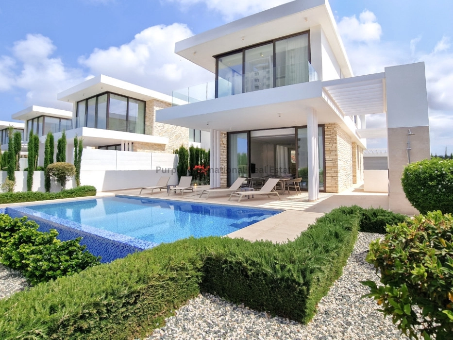 5 Bedroom House for Sale in Kato Paphos