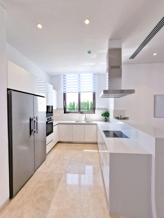 5 Bedroom House for Sale in Kato Paphos