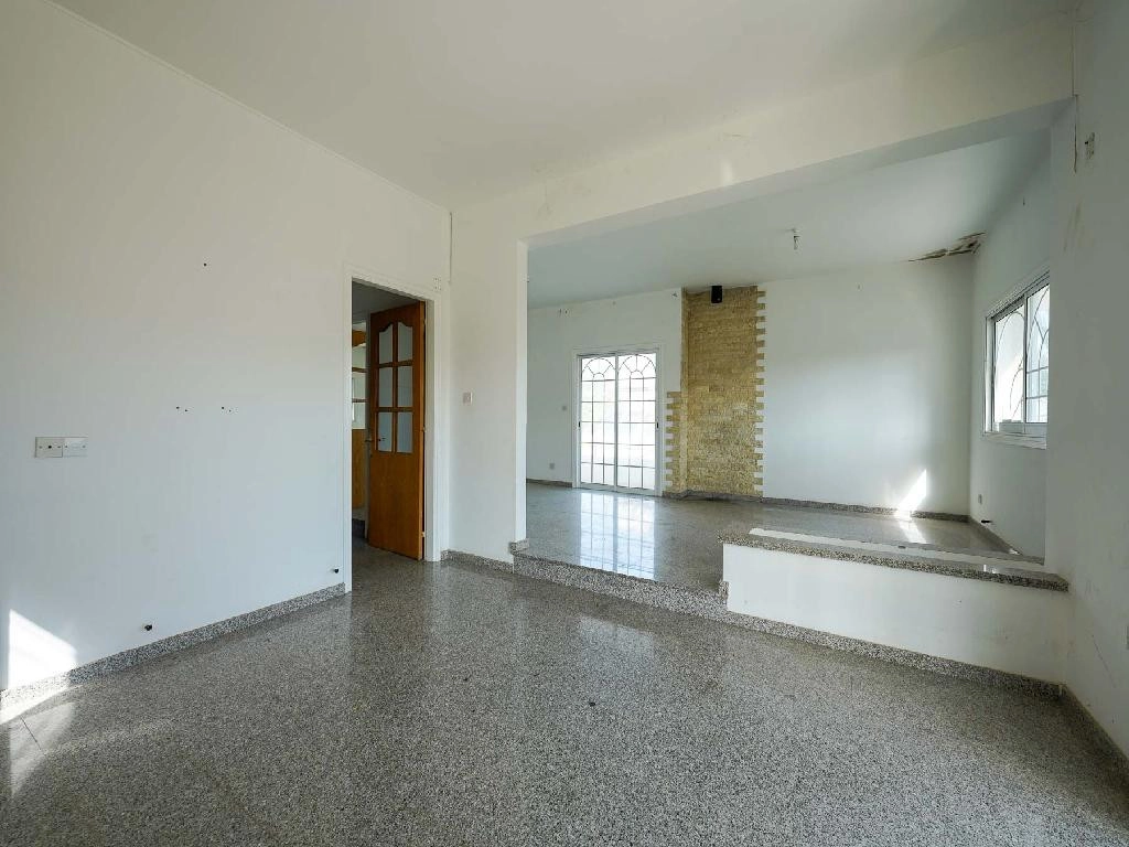 335m² Building for Sale in Geri, Nicosia District
