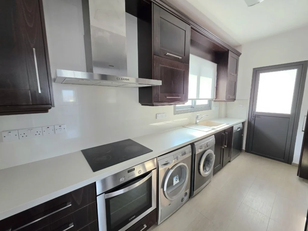 192m² Office for Rent in Limassol – Panthea