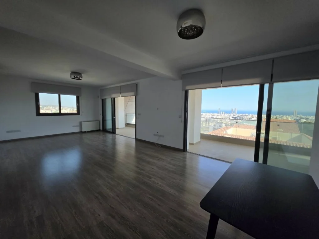 192m² Office for Rent in Limassol – Panthea