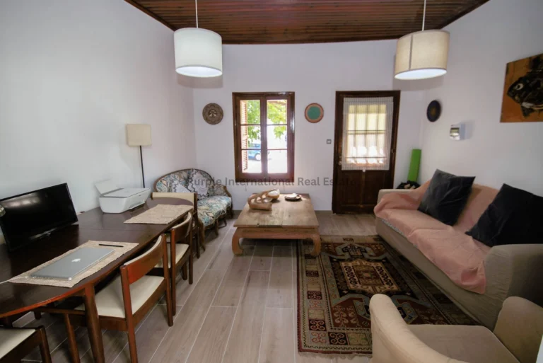 Cheap Houses and Villas for Sale Larnaca up to 300000 euro