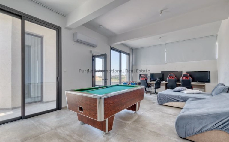 Cheap Houses and Villas for Sale Larnaca up to 900000 euro