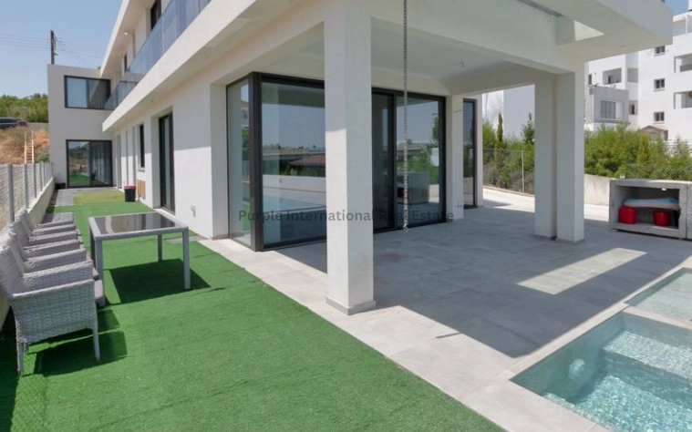 Cheap Houses and Villas for Sale Larnaca up to 900000 euro