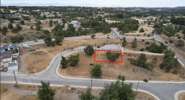 531m² Plot for Sale in Lythrodontas, Nicosia District