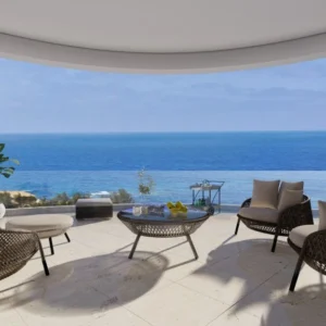 5 Bedroom House for Sale in Peyia, Paphos District