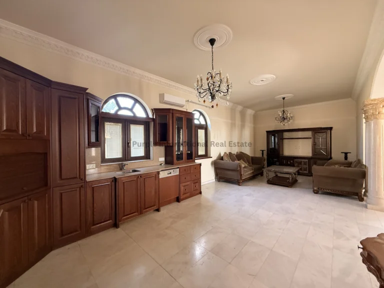 Cheap Houses and Villas for Sale Larnaca up to 600000 euro