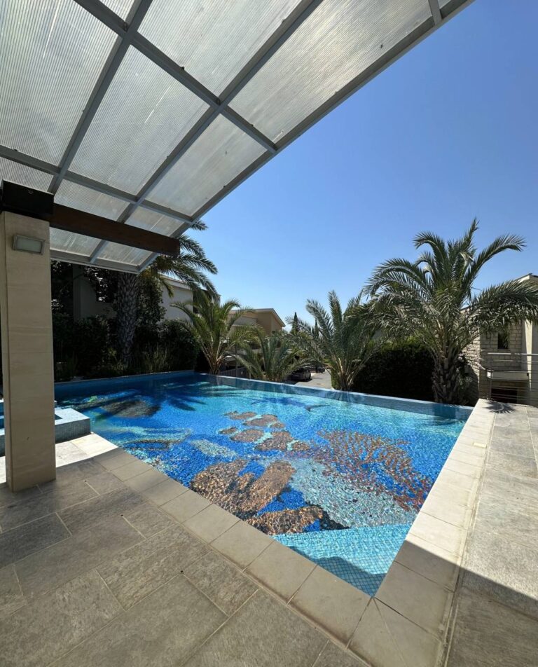 Villas