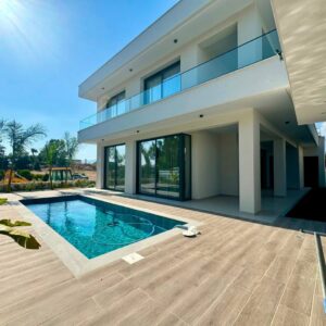 4 Bedroom House for Rent in Moni, Limassol District
