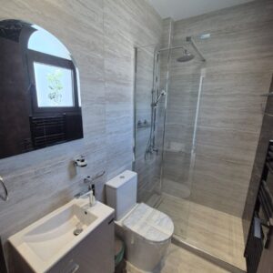 2 Bedroom Apartment for Rent in Germasogeia, Limassol District