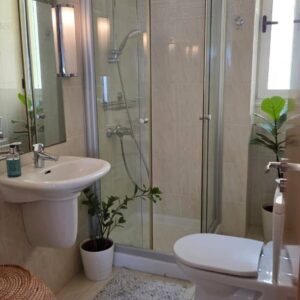 2 Bedroom Apartment for Rent in Limassol – Mesa Geitonia