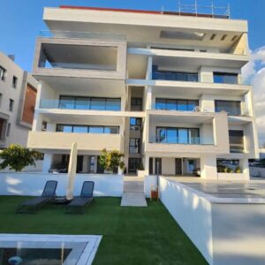 2 Bedroom Apartment for Rent in Germasogeia – Tourist Area, Limassol District