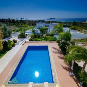 5 Bedroom House for Rent in Pyrgos Lemesou, Limassol District