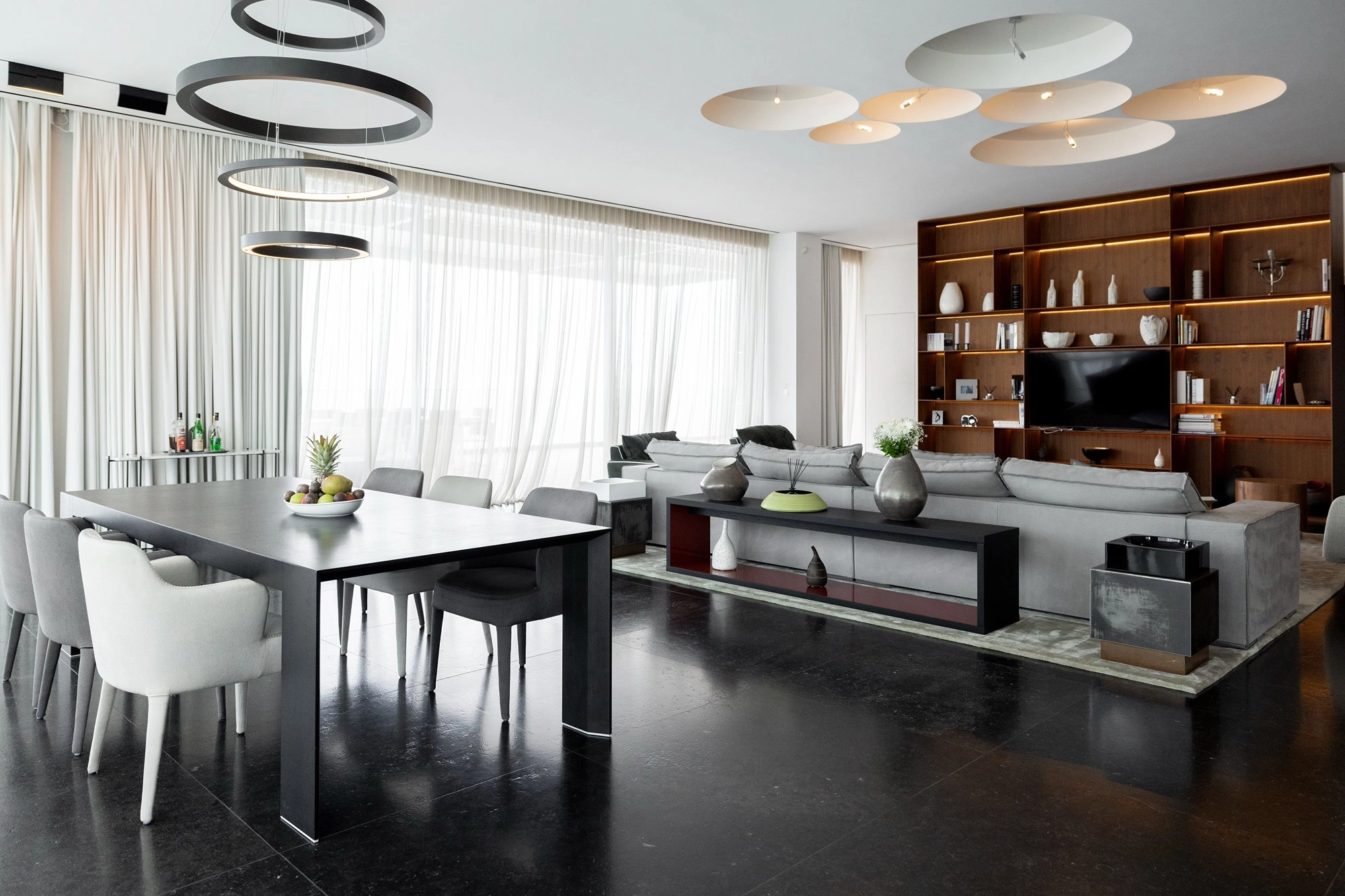 4 Bedroom Apartment for Sale in Limassol – Neapolis