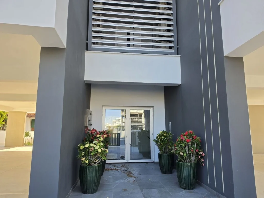 2 Bedroom Apartment for Rent in Potamos Germasogeias, Limassol District