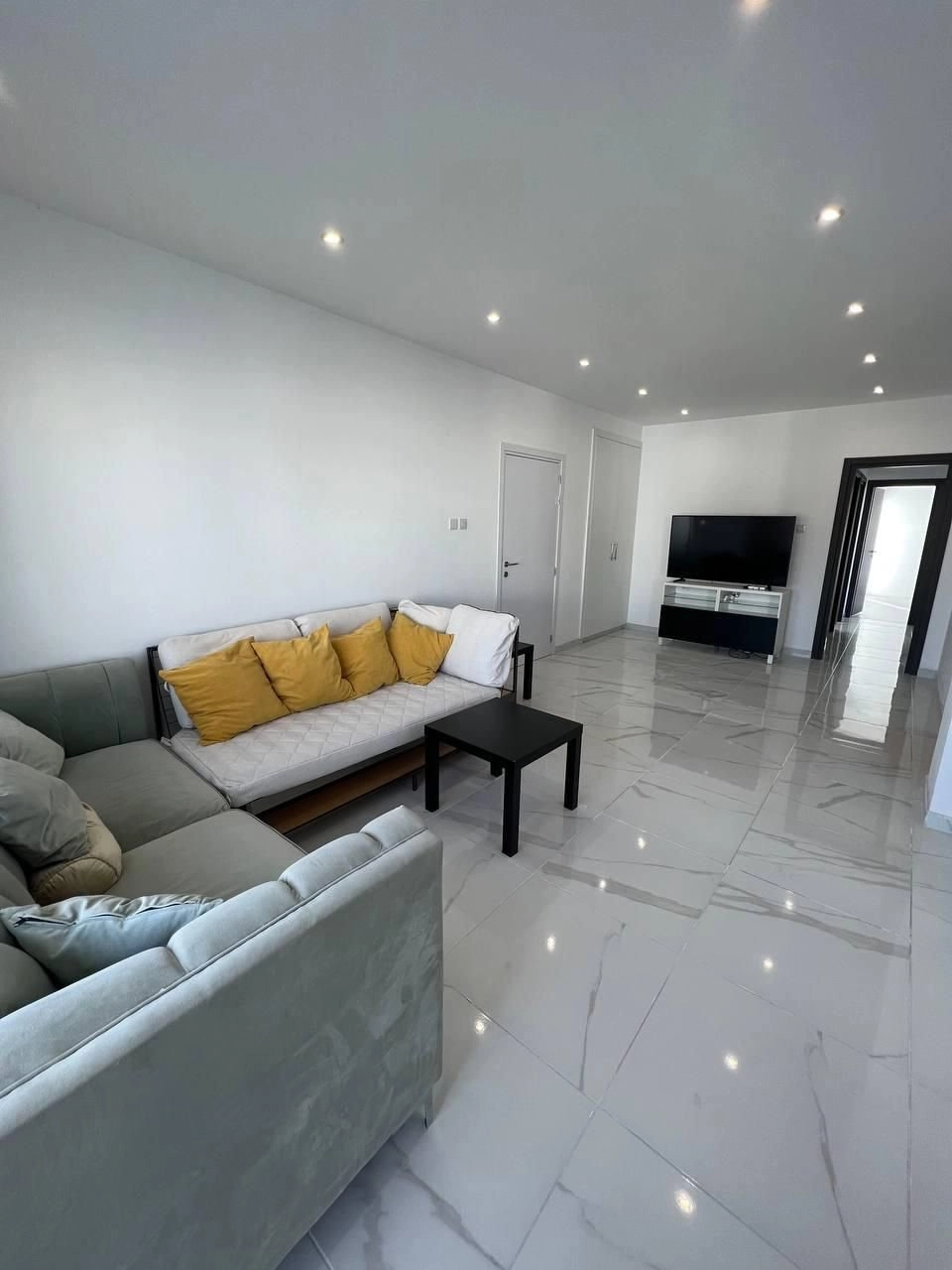 3 Bedroom Apartment for Rent in Limassol – Neapolis