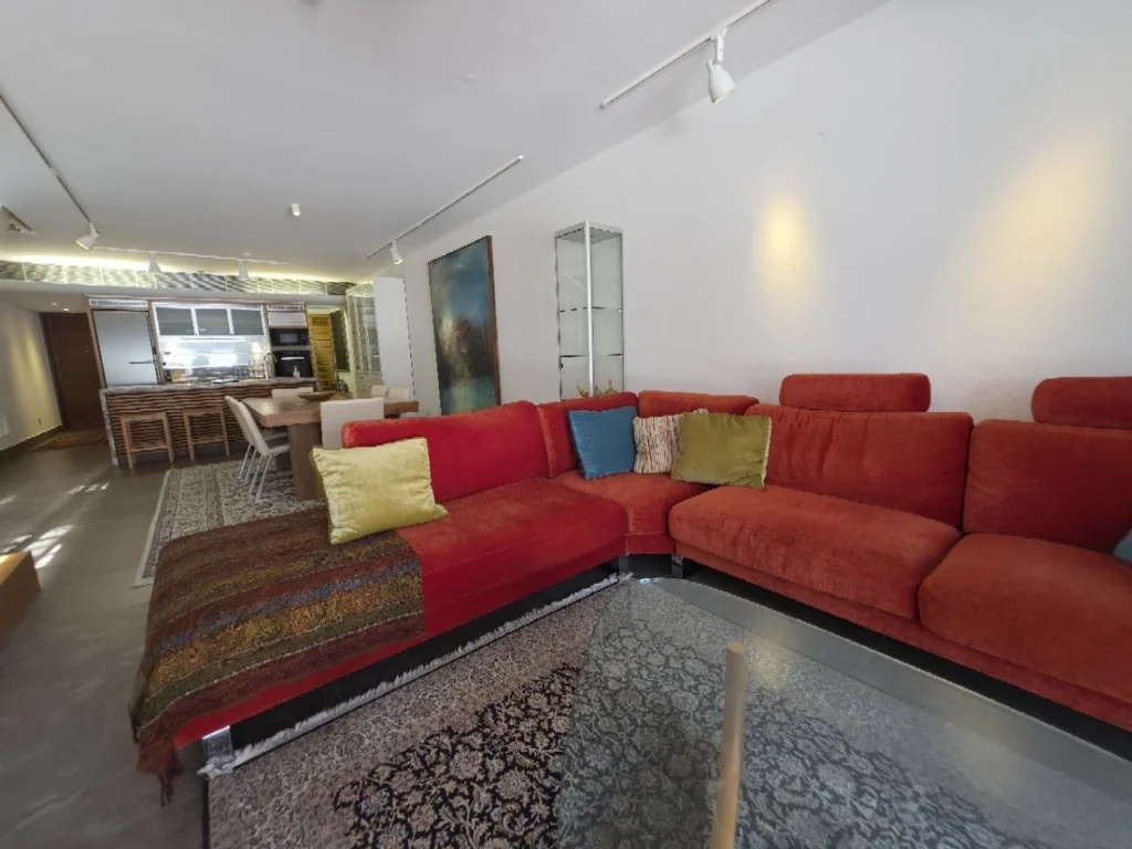 3 Bedroom Apartment for Rent