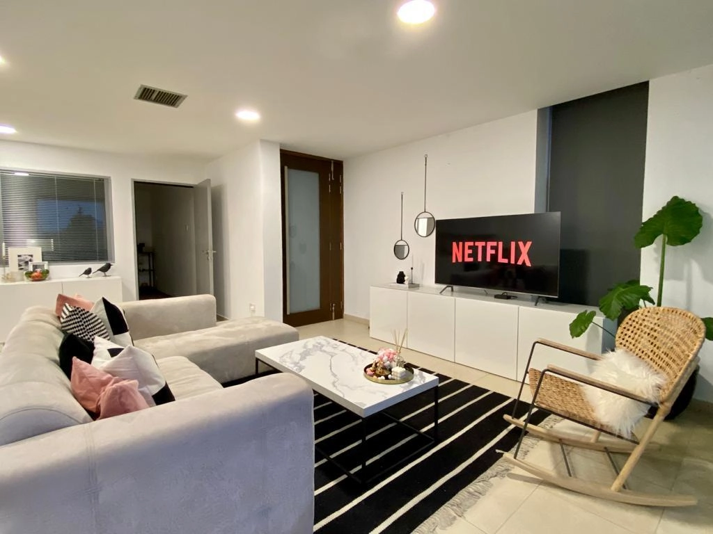 6+ Bedroom House for Sale